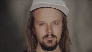 Video thumbnail of "Jukka Poika - Potentiaali (video)"