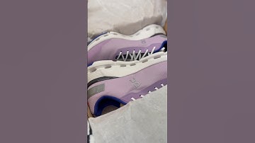 Cloudnova Form 💜#on #onrunning #runonclouds #oncloud #universeonrunning #ของแท้