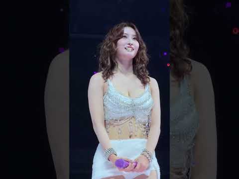 Momo Focus - Twice This Is For World Tour Concert #twicethisisforworldtour