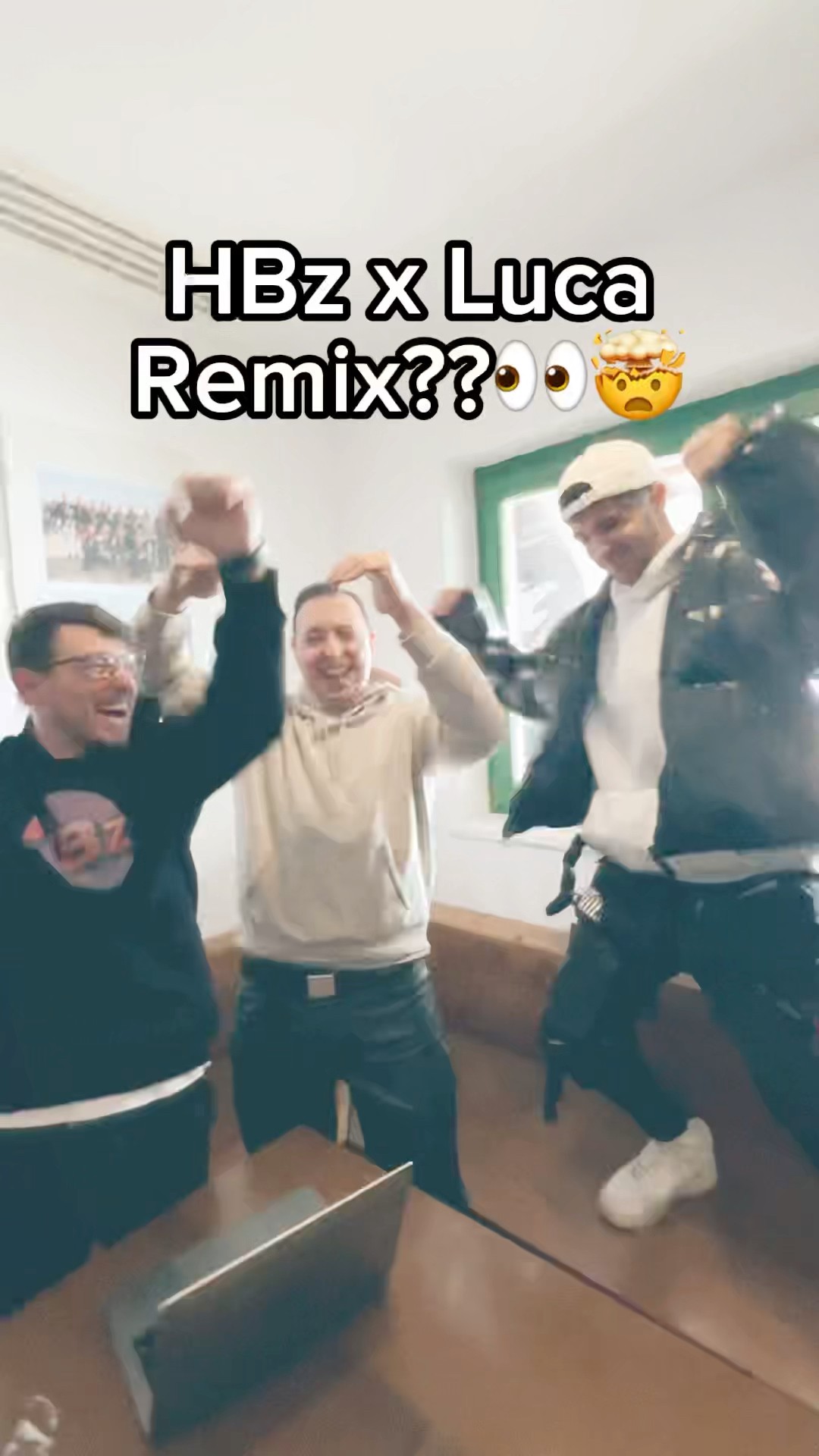 WIE WILD WÄR DAS??#bass #remix #lustig #witzig #hit  #shortvideo #fypage #fy #music #techno #hbz