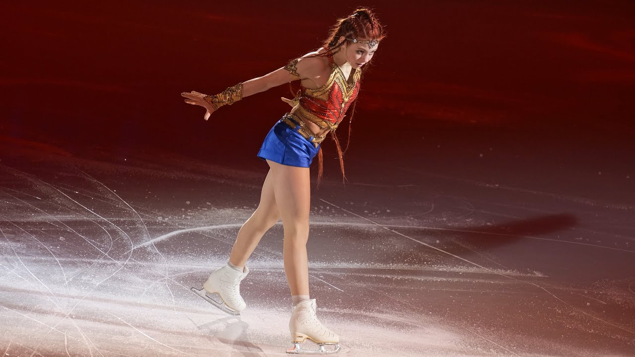 ⁣Alexandra Trusova - RusNats 2022 - Wonder Woman / Трусова - ЧР  - показательные - 26-12-2021