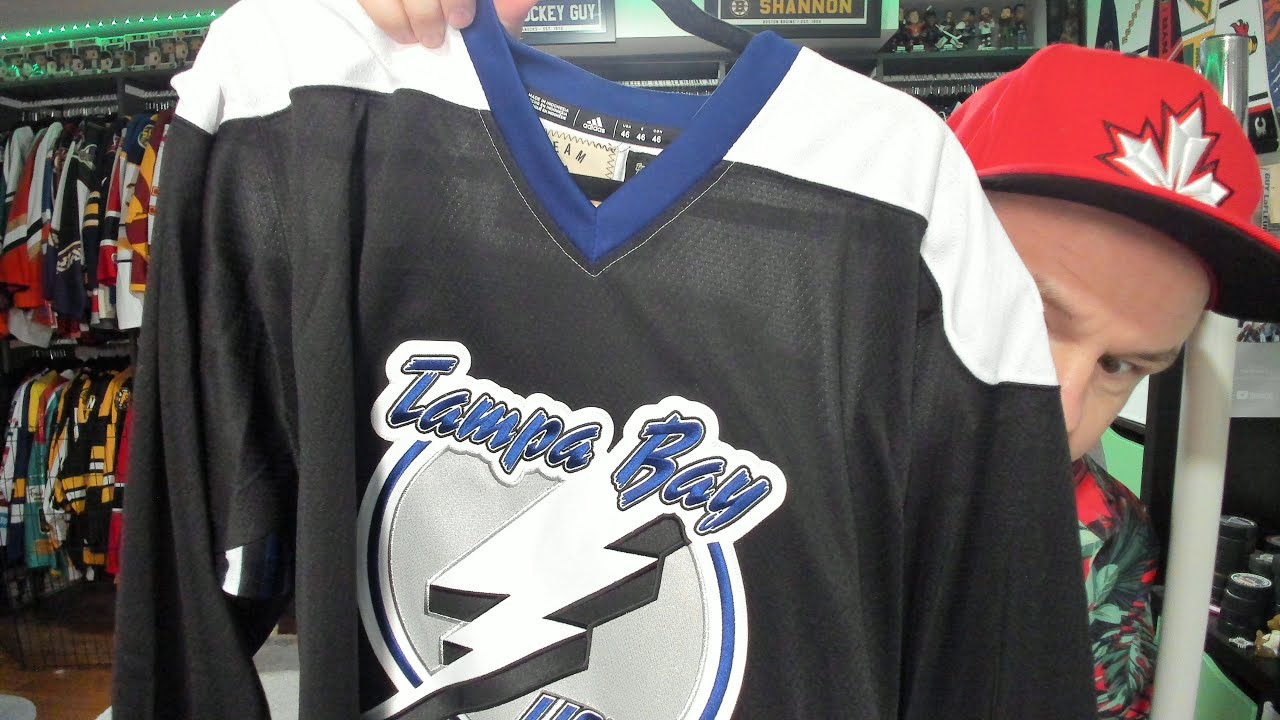 Review: Lightning third jersey could be improved —