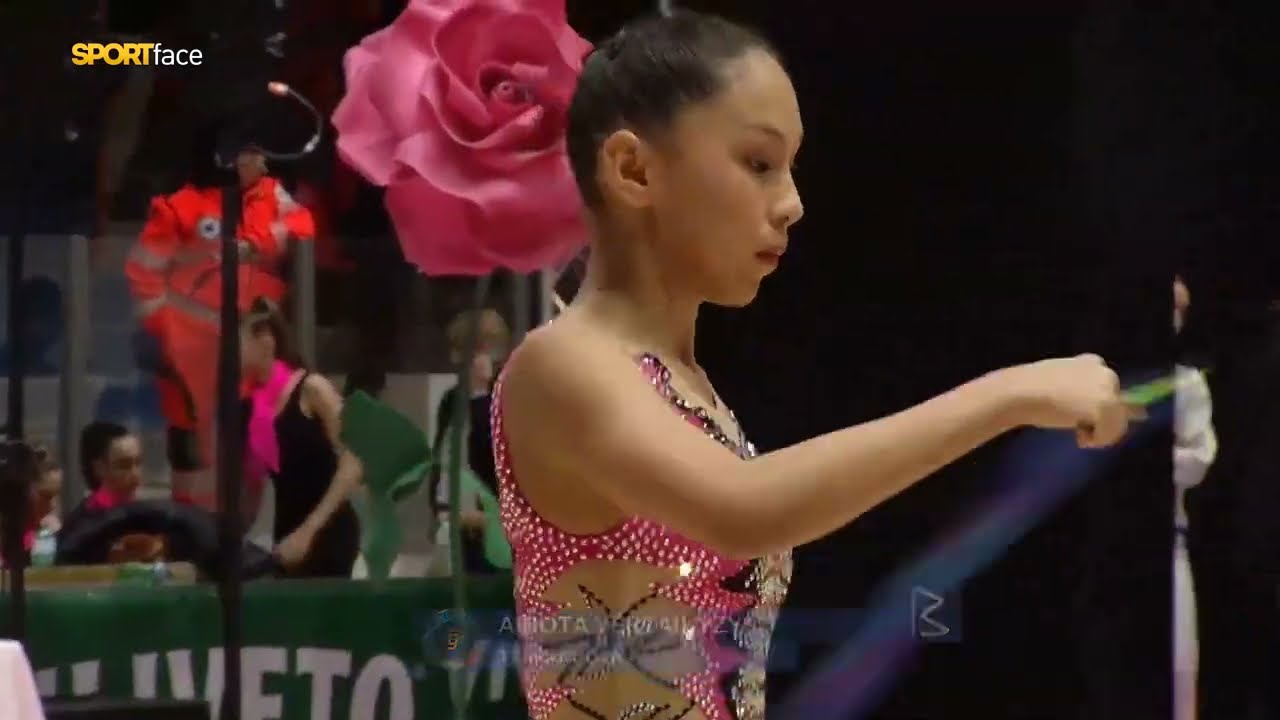 Aibota Yertaikyzy (KAZ) Cinta/Ribbon 1ª Prueba de la Serie A 2025