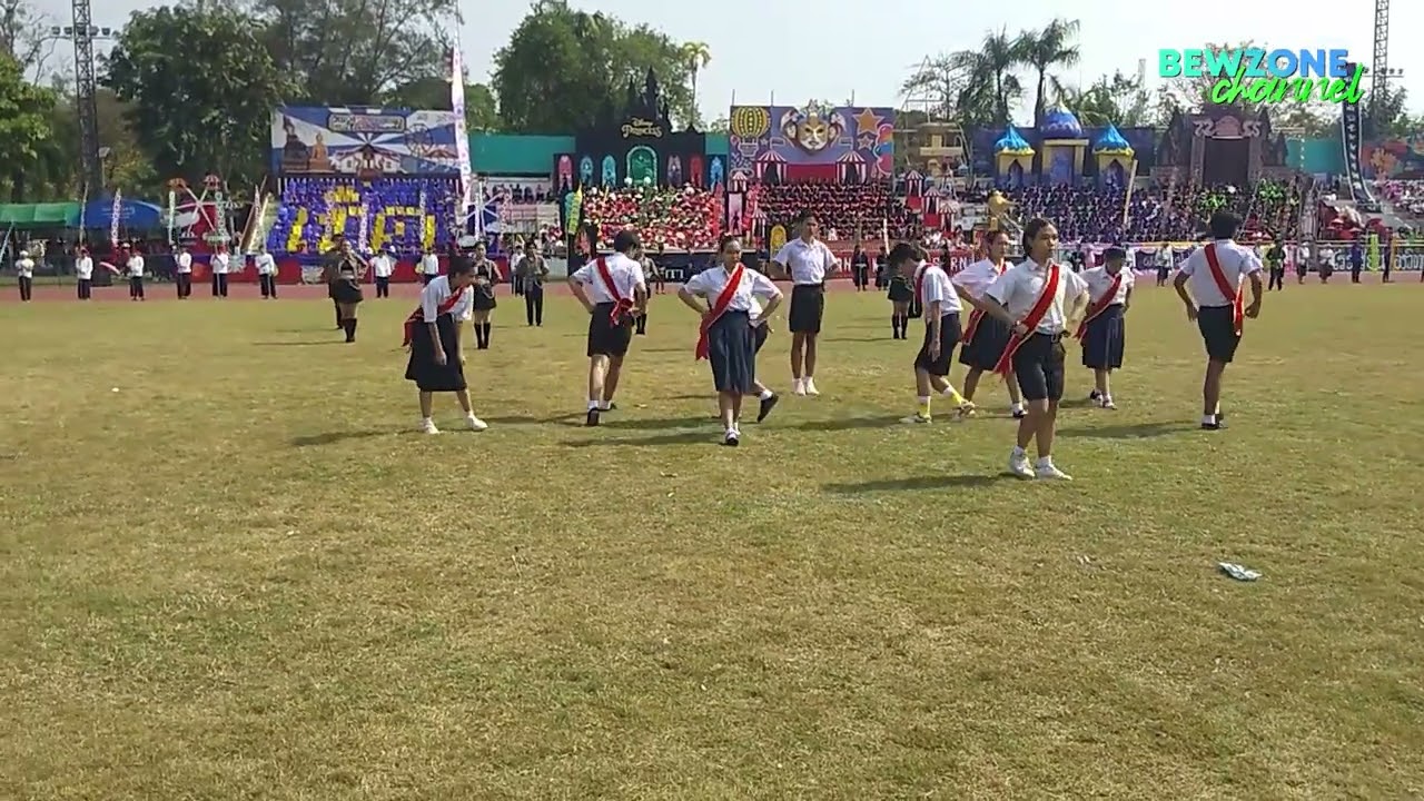 การแสดงรวมเชียร์ลีดเดอร์ กรีฑานักเรียนมัธยมศึกษาจังหวัดแพร่ ประจำปีการศึกษา 2566