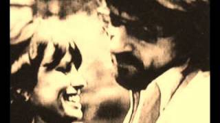 Waylon Jennings   Love In Hot Afternoon chords