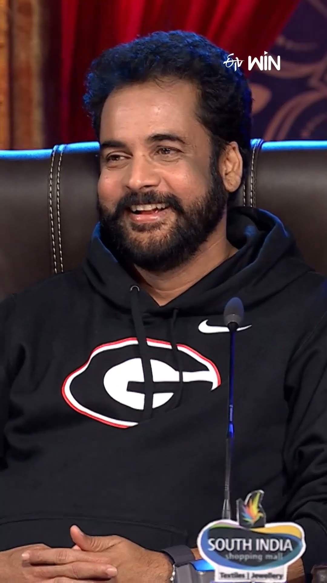 #shorts - కార్ డ్రైవర్ గా మారిపోయిన ఇంటి ఓనర్..! #jabardasth #comedy #BulletBhaskar #naresh