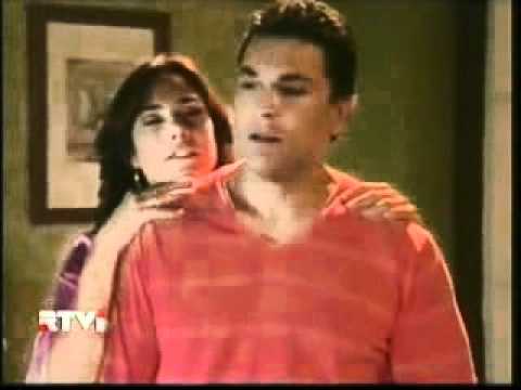Santiago y Sheila se besan (telenovela "El Juramen...