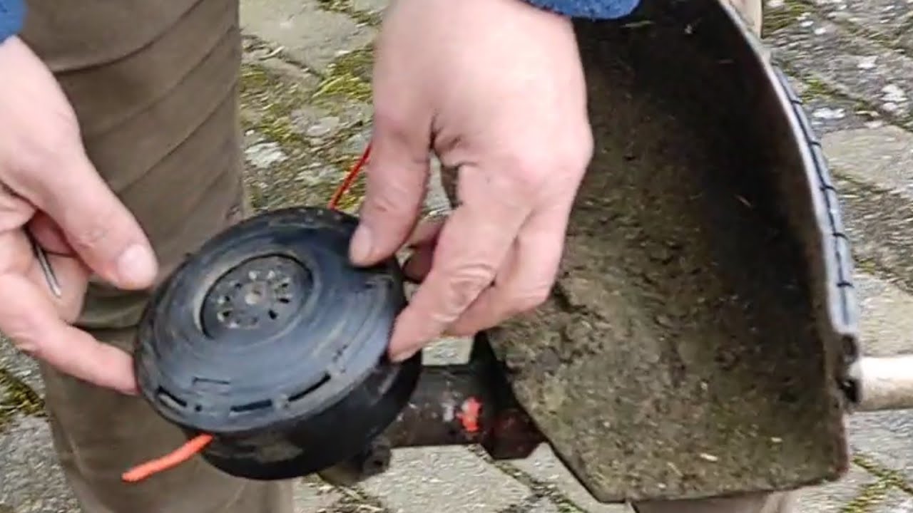 Stihl Motorsense Faden Wechseln Anleitung Fs 38 Tutorial -STIHL Motorsense Fadenkopf tauschen - YouTube