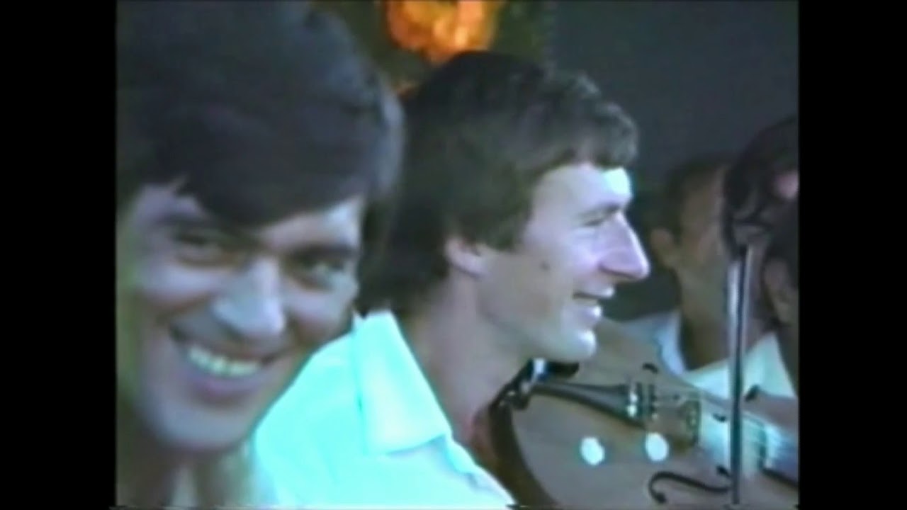 DRUŽENJE GELJIĆI - LAZO I IVČIN 1983. Kad zasvira Violina (Official live Video)
