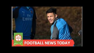 Alexis Sanchez photos outside Old Trafford ... on a scarf