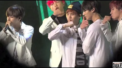 [FANCAM] 141213 BTS (방탄소년단) The Red Bullet in Singapore Miss Right (A.R.M.Y singing together)
