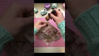 DIY Cherry Blossom 3-Pocket Folio Tutorial #diy #junkjournal #craftyhacks #tutorial