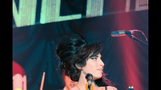 Amy Winehouse - &#39;Addicted&#39; &amp; &#39;Back To Black&#39; (almost full) - &#39;Fendi Store Paris&#39; 28th February 2008
