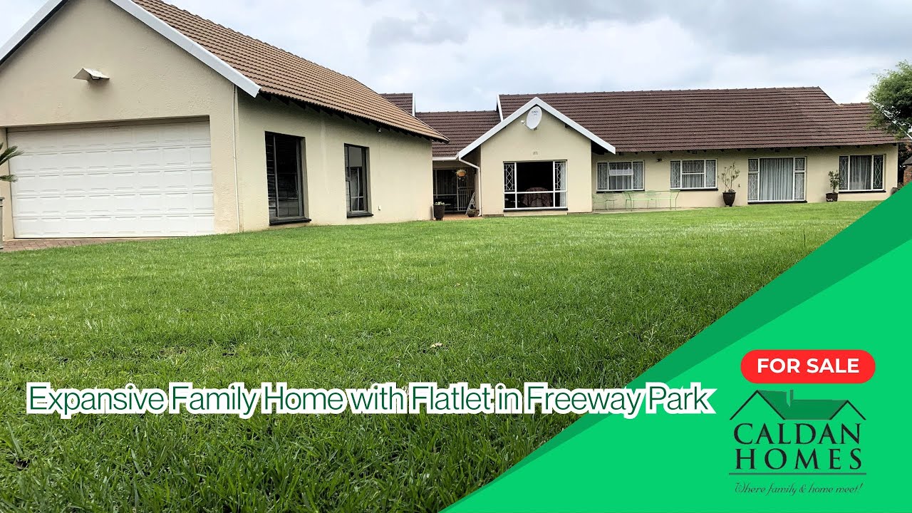 SOLD __ Expansive 4 bedroom Family Home with Flatlet in Freeway Park