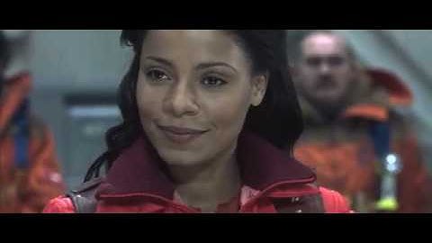 You Should Be Dafting - AVP Alien vs Predator - Alexa Woods