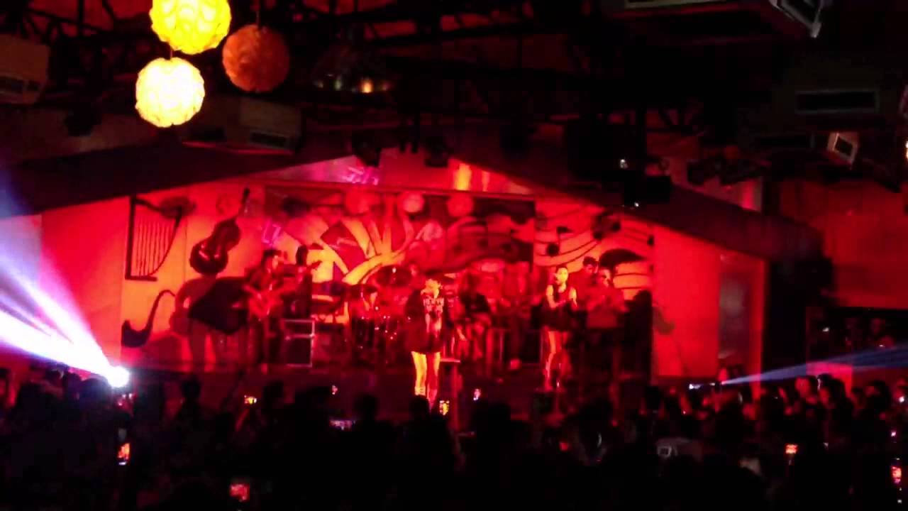 soul tribe with vice ganda at laffline comedy bar timog YouTube