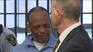 Man accused of killing wife cries in court, lawyer claims it was an accident