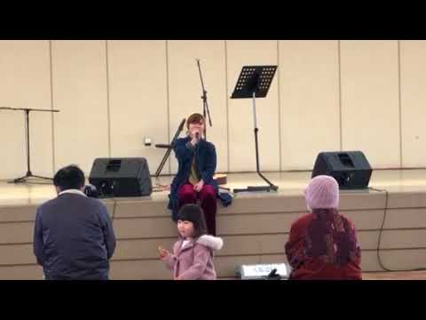 岡谷　佳代　なんでもないや　（上白石萌音）