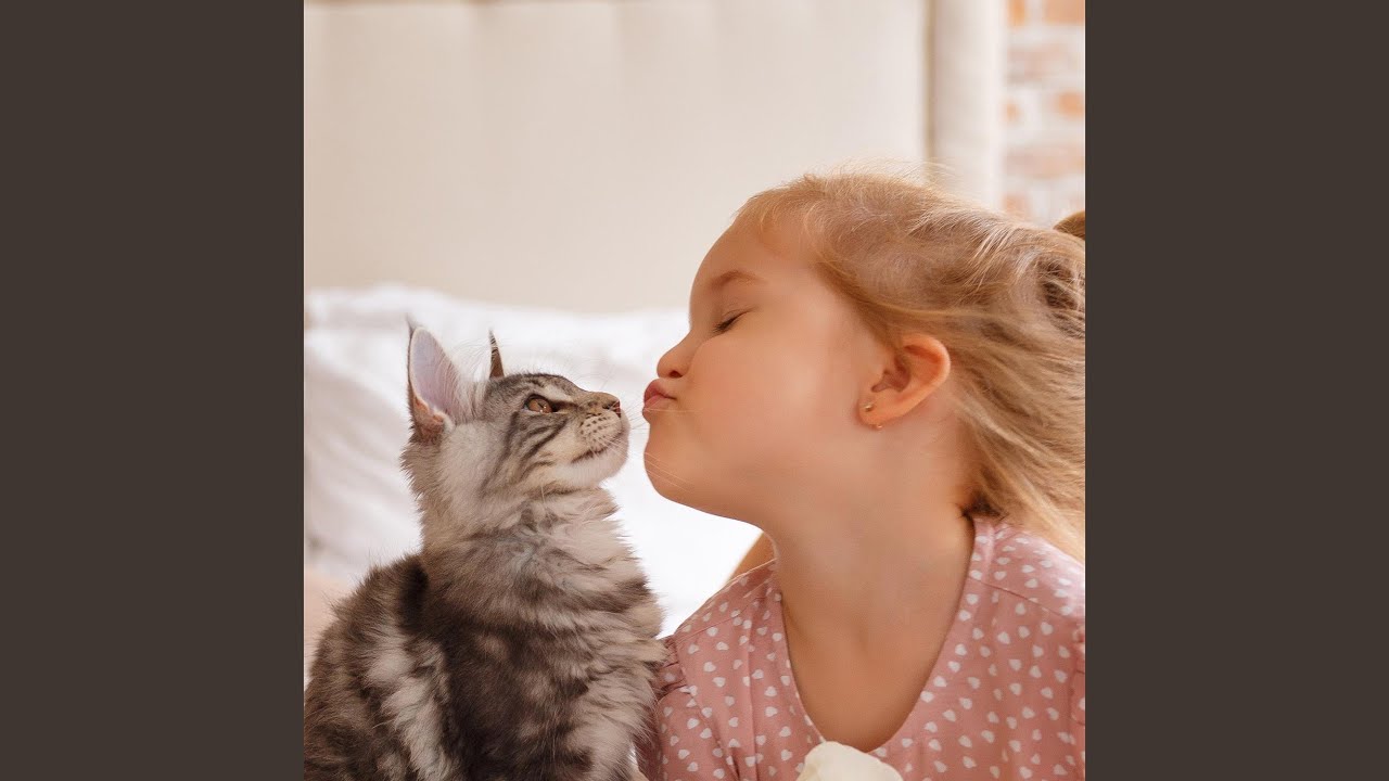 Emerald Voyage in the Breezy Air