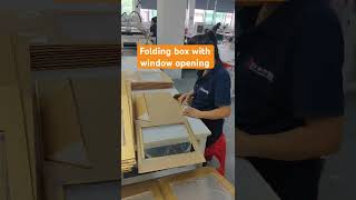 Folding box with window opening #giftbox