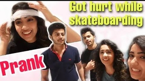 Prank On Abhishek Nigam & Siddharth Nigam | Chinki Minki Got Hurt By Skateboard | Smile Please