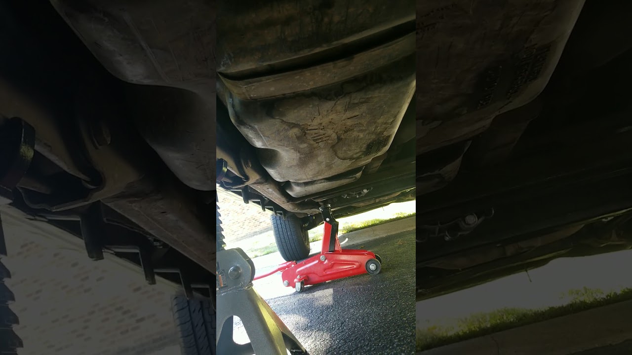 Dropping Fuel Tank 2001 Chevy Tahoe