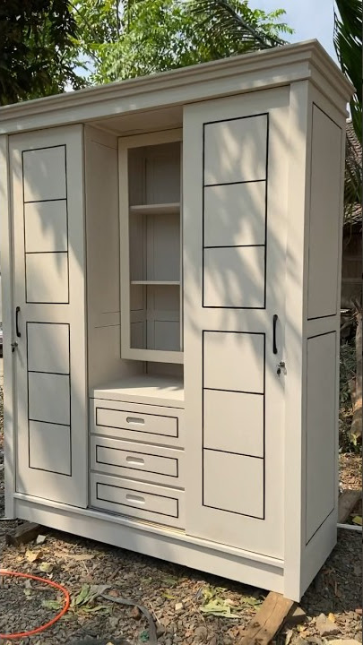 Lemari Pakaian 3 Pintu Minimalis @Designfurnitureinterior