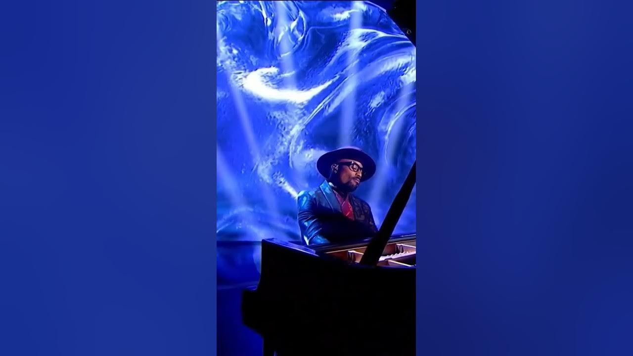 Taking flight into a new day on the wings of song with #Bluebird💙 #ClassicalMusic #Piano #BAFTA Taking flight into a new day on the wings of song with #Bluebird💙 #ClassicalMusic #Piano #BAFTA