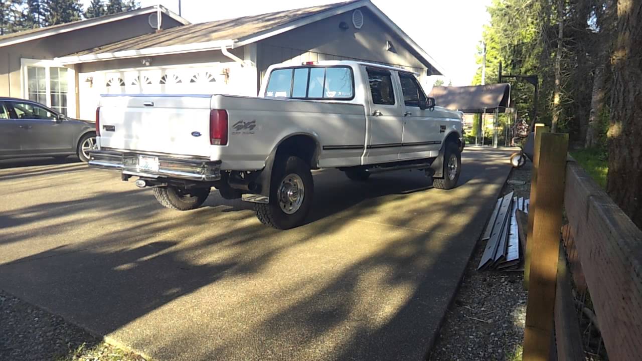 97 Powerstroke 4" straight pipe exhaust - YouTube