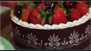 How to Make Stenciled Chocolate Cake Wraps