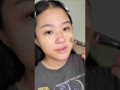 I love applying foundations like this lately! #makeup