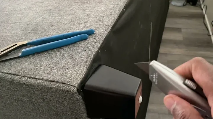 How to install legs on the Broyhill Alexandria Gra...
