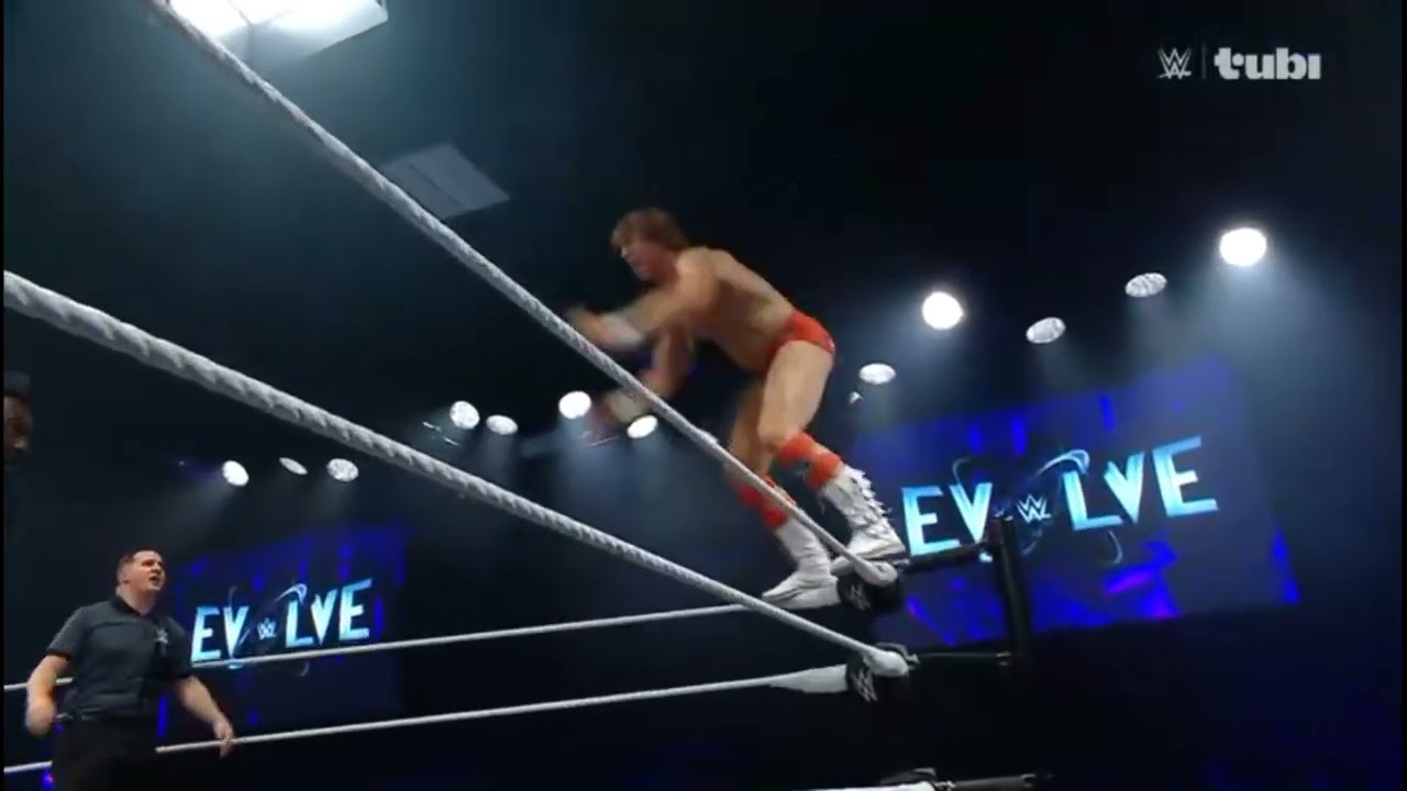 Mike Cunningham - Missile Dropkick