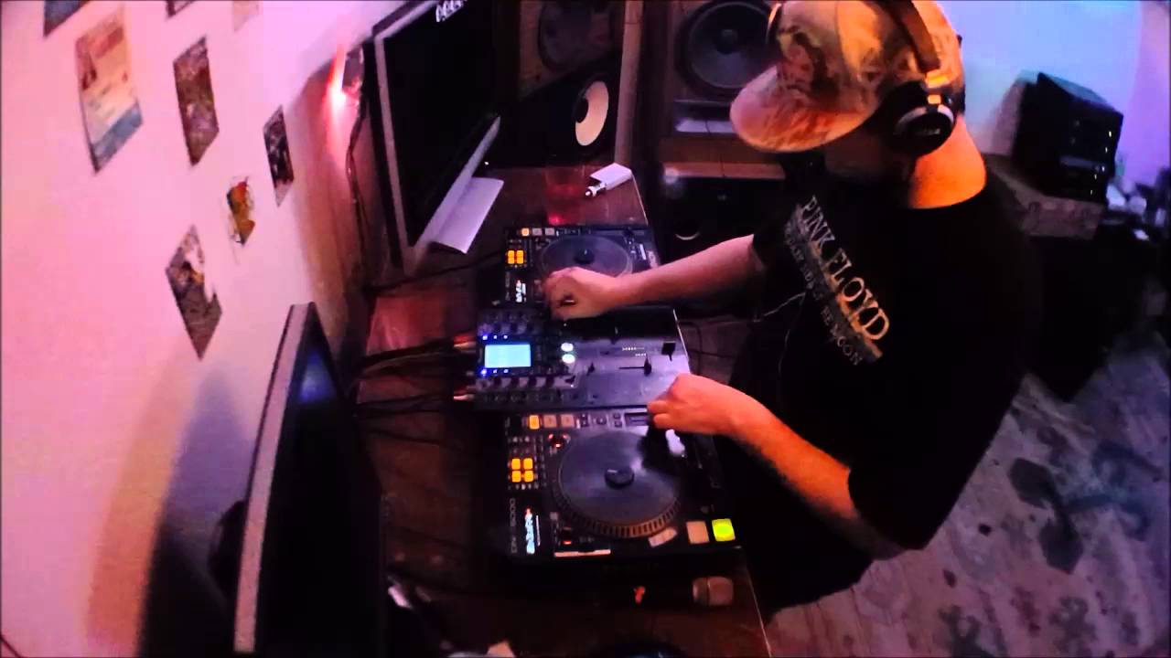 Jump Up 2016 – Sirkit Br8ker Mix