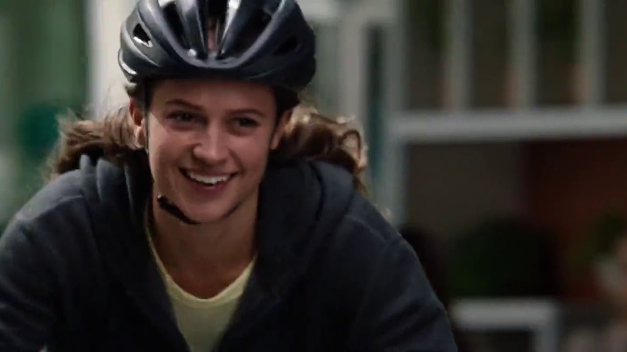 tomb raider run scene - bicycle escape