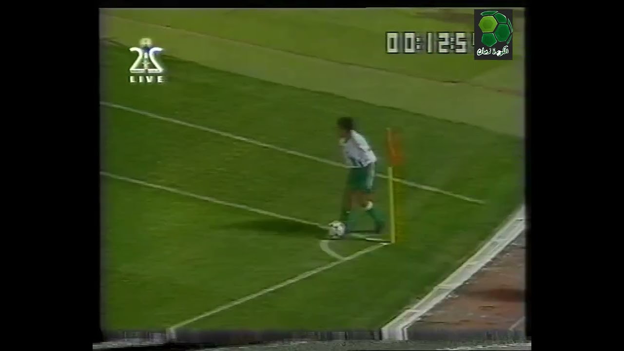 ملخص مباراة الاهلي(٣-١) الاتحاد عام ١٤٢١هـ، وتشاهد فيه حالتي طرد و ضربة جزاء ضائعة و هدف ملغي: