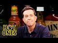 Gambar cover Ed Helms Needs a Mouth Medic While Eating Spicy Wings | Hot Ones