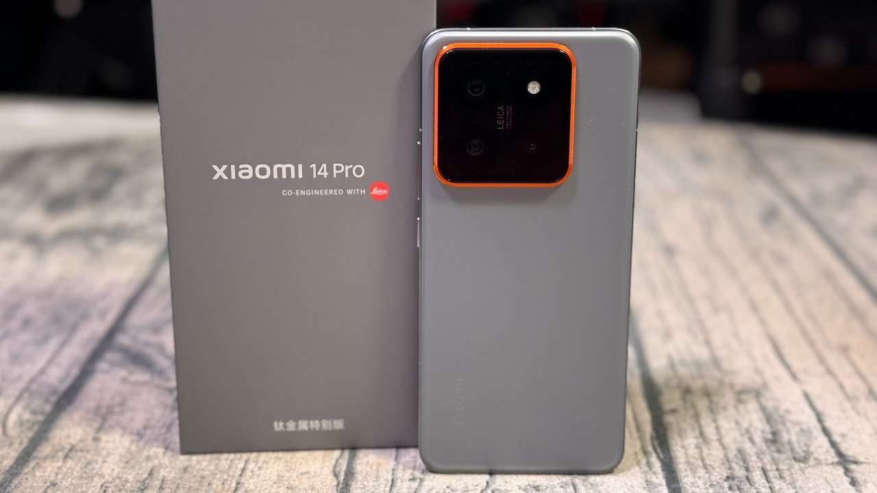 Xiaomi 14 Pro Titanium - Unboxing and First Impressions 