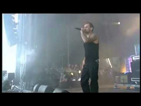 Donots - Whatever happened to the 80s live @ Area 4 2010