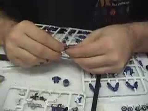 Disassembling Off The Sprue