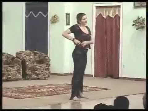 Saima khan old mujra