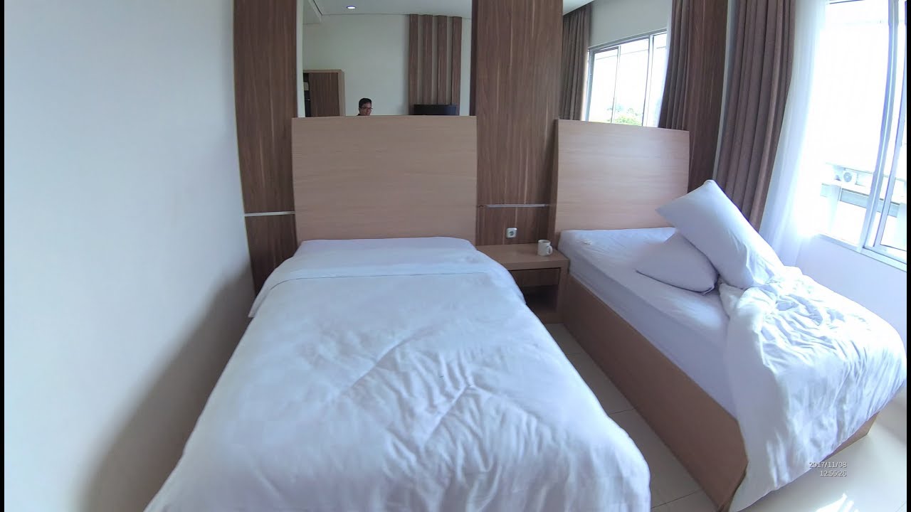 Check Out Part1 Grand Purnama Hotel Kota Kuningan Jawa Barat Ydxj0312