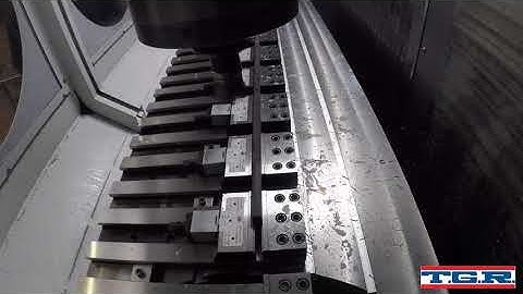 La nuova macchina Ibarmia ZVH45-L3000 all’opera