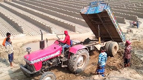 Digital unload facilities of Sonalika Di750 Hydraulic Tractor l Amazing River soil unloading video l