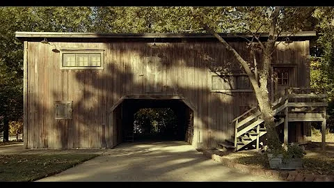 Hemingway Barn in Piggott, Arkansas