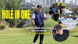 Dr. García junto a Lorena Ochoa, CANELO, Inmortal y Martinoli jugando golf... ¡Leyendas!