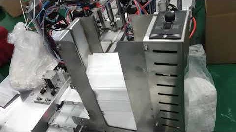 High speed flat mask machine