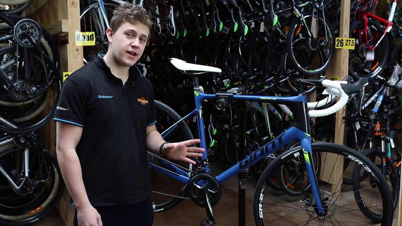 Giant Defy Advanced 3 2016 Road Bike - YouTube