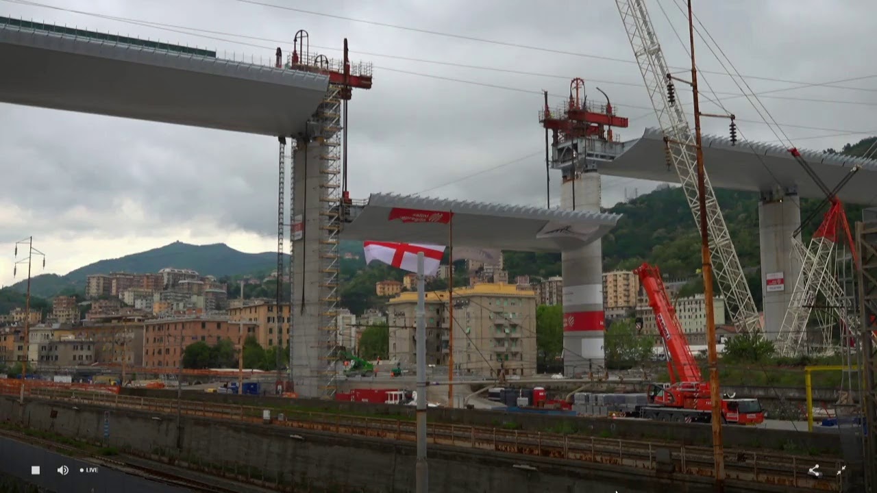 La Reconstruction Du Pont De Genes Bientot Achevee Lepetitjournal Com
