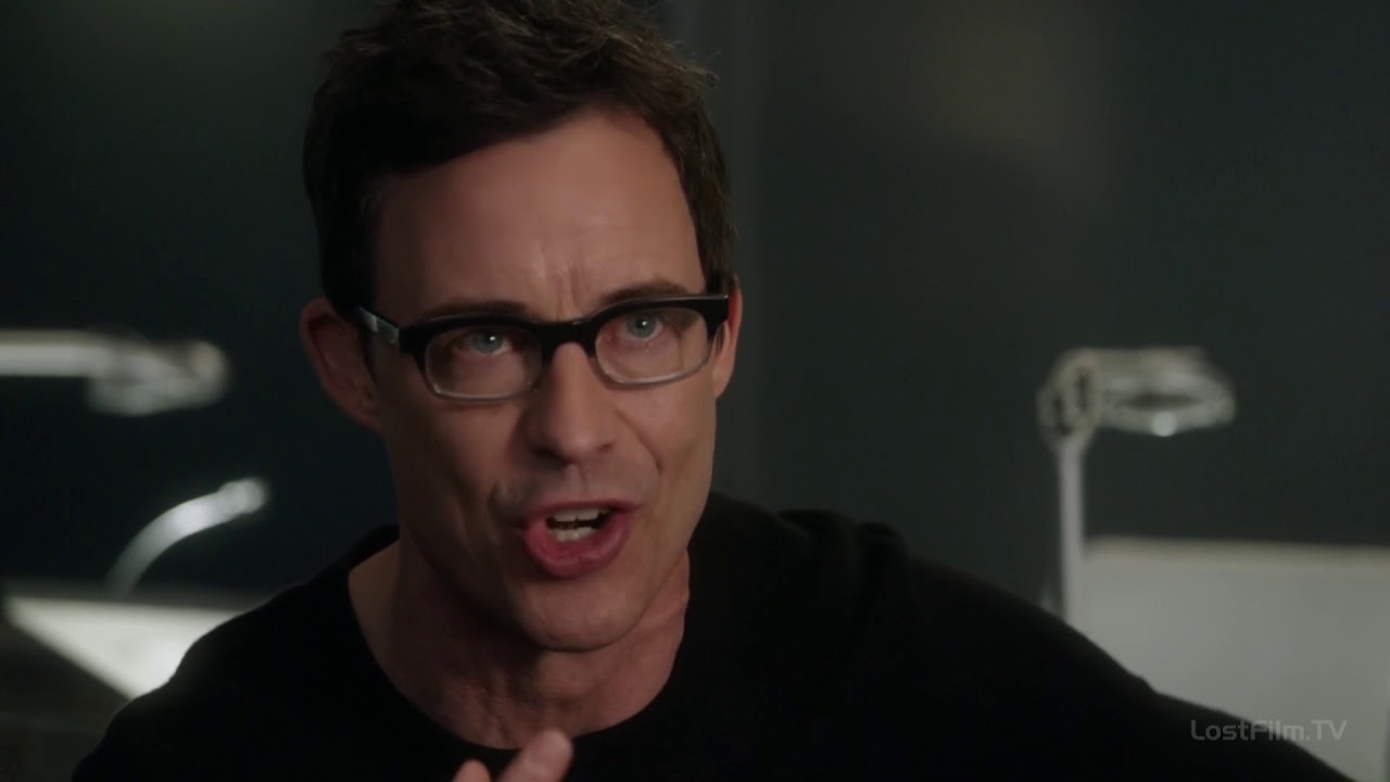 Эобард Тоун Харрисон Уэллс. Барри Нейлбафф. Harrison wells и Барри. Tom Cavanagh 2023. В другом мете по